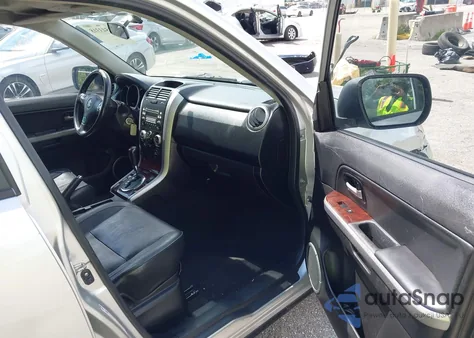 2006 Suzuki Grand Vitara Luxury from USA, damaged, VIN JS3TE947064104114